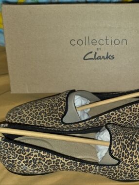 Clarks Leopard Print Slip-On Ballet Flats - Brown/Tan